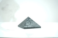 PIRAMIDE EMATITE naturale