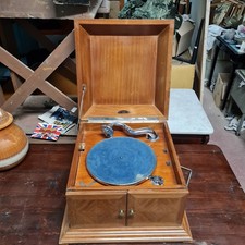 Vecchio  Grammofono diamond pathe'