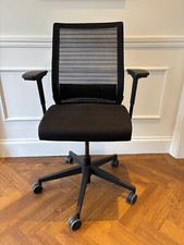 SEDIA DA UFFICIO ERGONOMICA