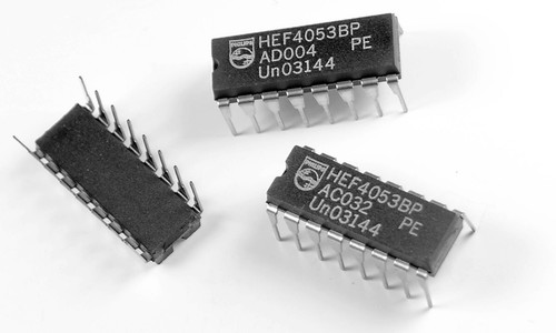 HEF4053BP