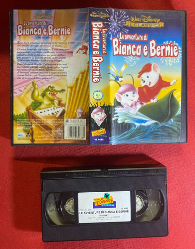Avventure bianca e - le, di