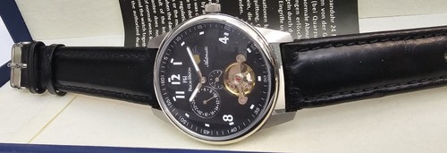 Bella orologio automatico - orologio,