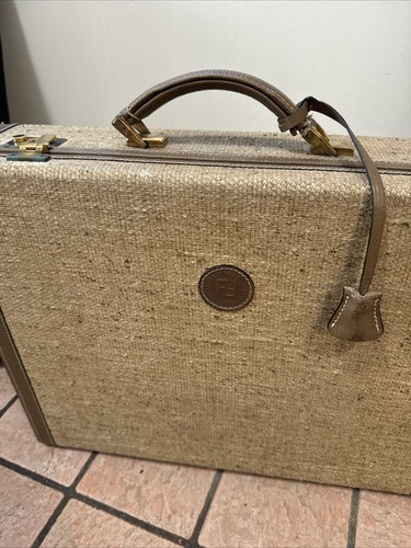Valigia ore fendi vintage - fendi,