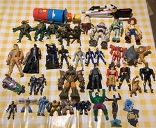Lotto Di 37 Pz Giochi Vari Action Figure Power Rangers Tartarughe Ninja Gormiti 