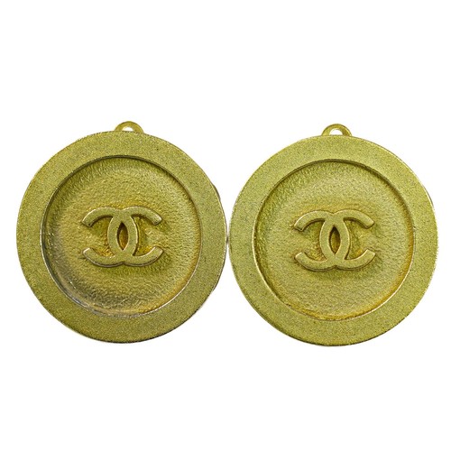 Orecchini rotondi chanel - orecchini, cc