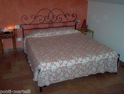 Letto ferro battuto - in,