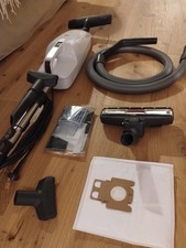 Aspirapolvere Miele S168 con accessori