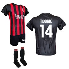 Kit Maglia Modric 14 Milan Pantaloncino Nero e Calzettoni 2025-2026 ufficiale
