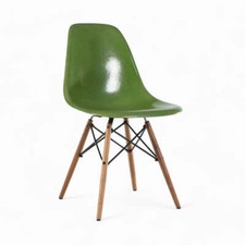 Sedia Herman Miller Eames DSW