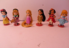 6 Personaggi Collezione