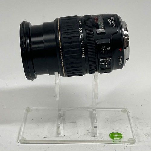 Canon 135 5 - 28-135, mm