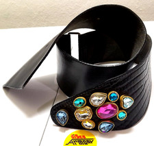 CINTURONE   da  DONNA  in  PELLE  (usata /colore nero - strass / come  da foto )