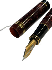 Penna stilografica Parker Duofold oro 18 kt red marble