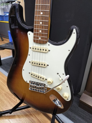 St62 70tx 3ts - (fender,