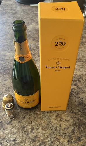 Veuve clicquot brut - clicquot, champagne