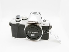 Olympus EM-10 mark II