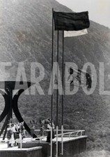 Foto vintage Russia, Alzabandiera al campo di Artek, 1967, stampa 18X20 cm