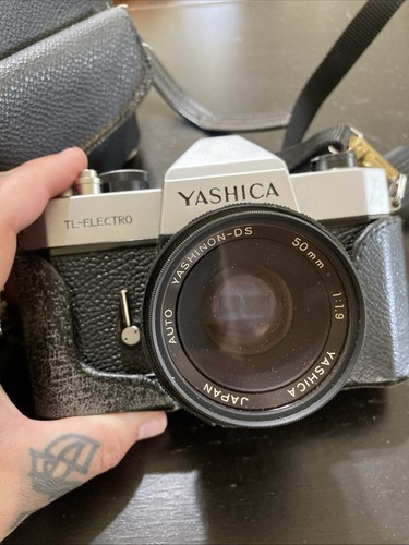 Macchina fotografica pellicola