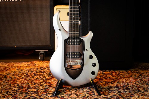 Ernie ball music man - ernie,