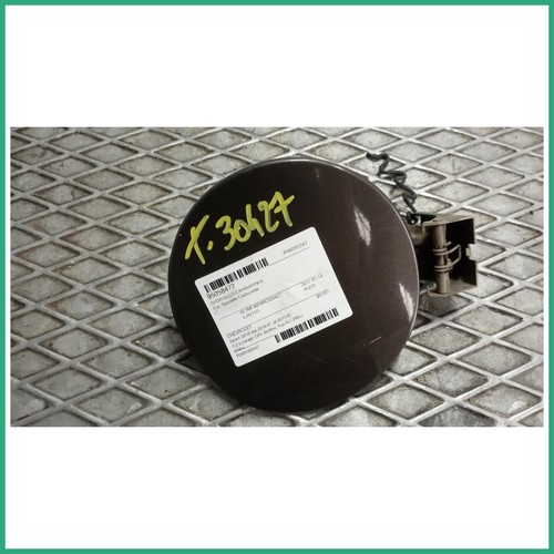 Sportello carburante marrone - carburante,