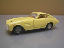 Politoys M 528 Fiat 1500 GT
