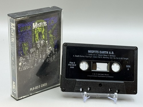 Misfits earth u s - earth, u.s