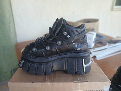 New rock boots - new,