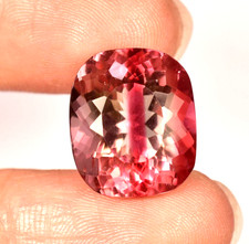 Pietra preziosa sfusa taglio