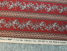 Chanteclaire Riproduzione Guerra Civile Tessuto Carta da Parati Rossa Striscia 1 Yd Lavata