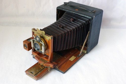 Macchina fotografica 4x5