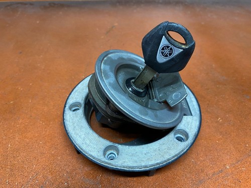 Tappo serbatoio yamaha fz6 - yamaha,