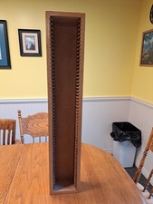 Espositore porta CD in legno