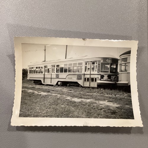 Foto auto trolley fiume