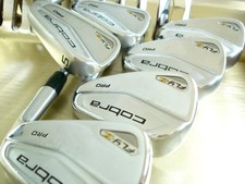 Cobra Set di ferri destrimani