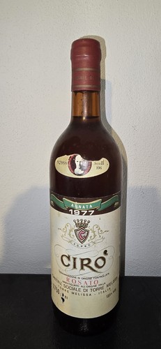 Vino rosso ciro 1977 - vino,