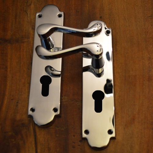 Maniglie per porte vittoriane