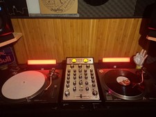 OMNITRONIC TRM 222 MIXER