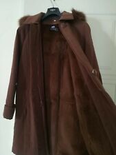 Cappotto donna in alpaca,con cappuccio, interno in pelliccia di volpe, perfetto.