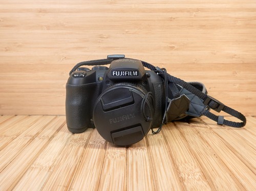 Fujifilm finepix hs25 exr - fujifilm,