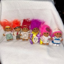 Lotto 6 bambole troll marca