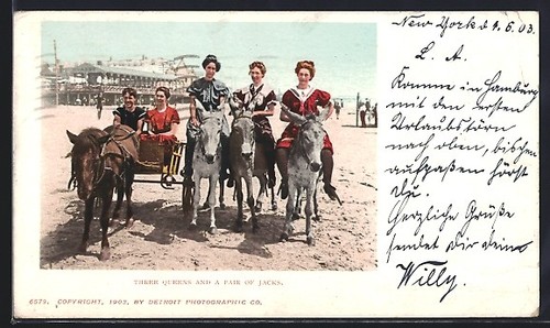 Tre donne asini cartolina - su,