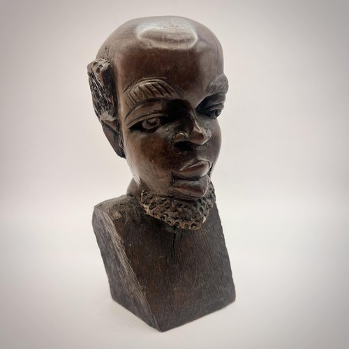 Statua busto uomo africano