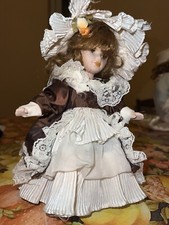 Bambola di Porcellana da