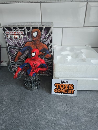 Diamond select marvel ultimate - select,