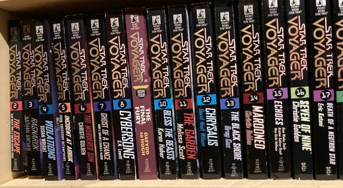 Star trek voyager - voyager,, &