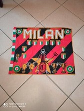 BELLISSIMA BANDIERA DEL MILAN VINTAGE PER COLLEZIONISTI  68 CM X 57 CM 
