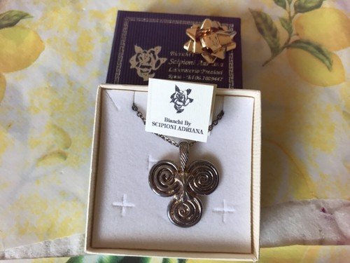 Pendente donna con catenina