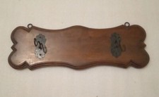 APPENDIABITI IN LEGNO CON DUE GANCI IN FERRO BATTUTO