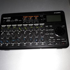 TASCAM DP-008EX registratore