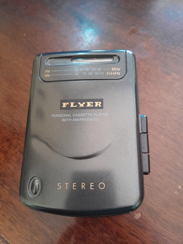 Walkman riproduttore cassette